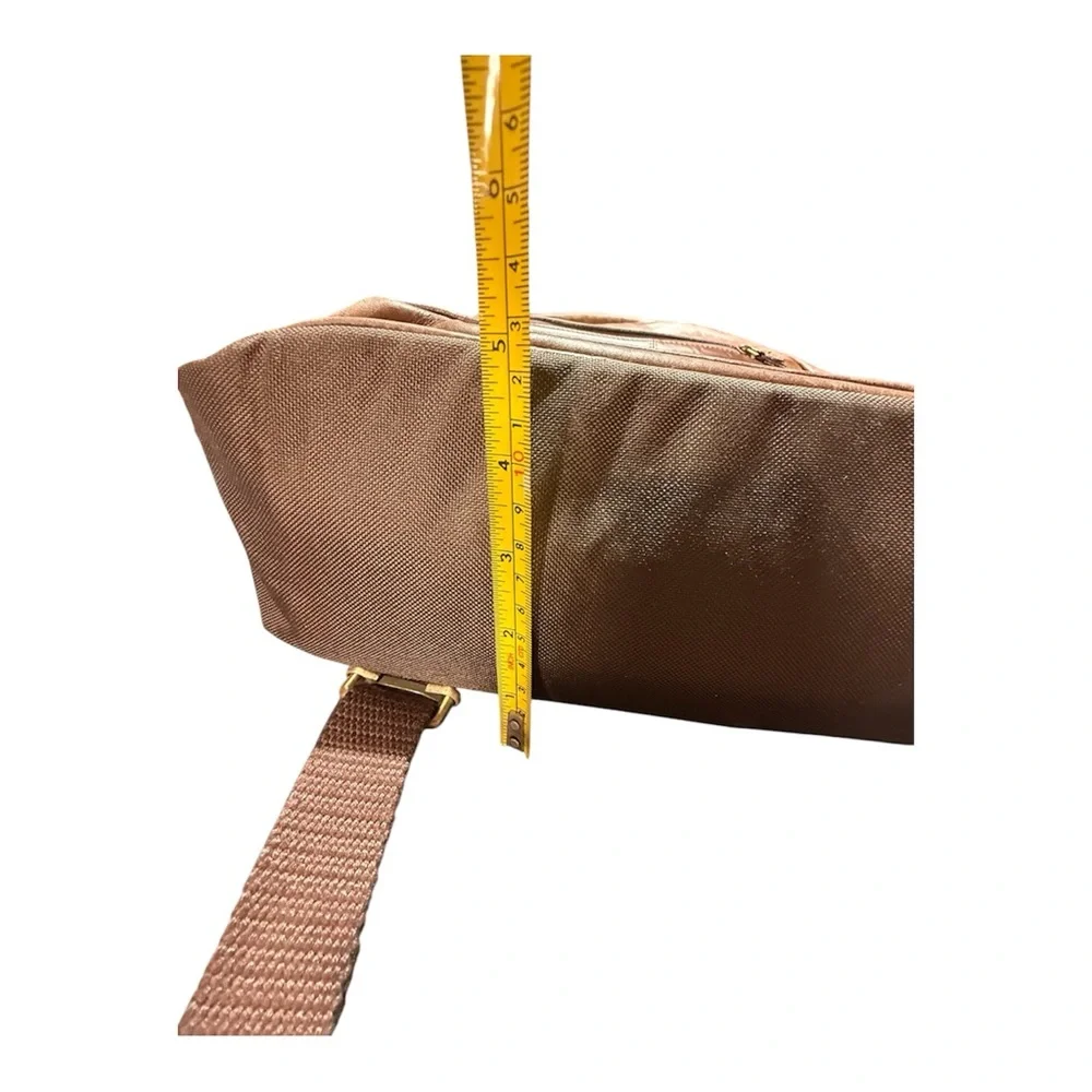 The Unbranded Brand genuine leather